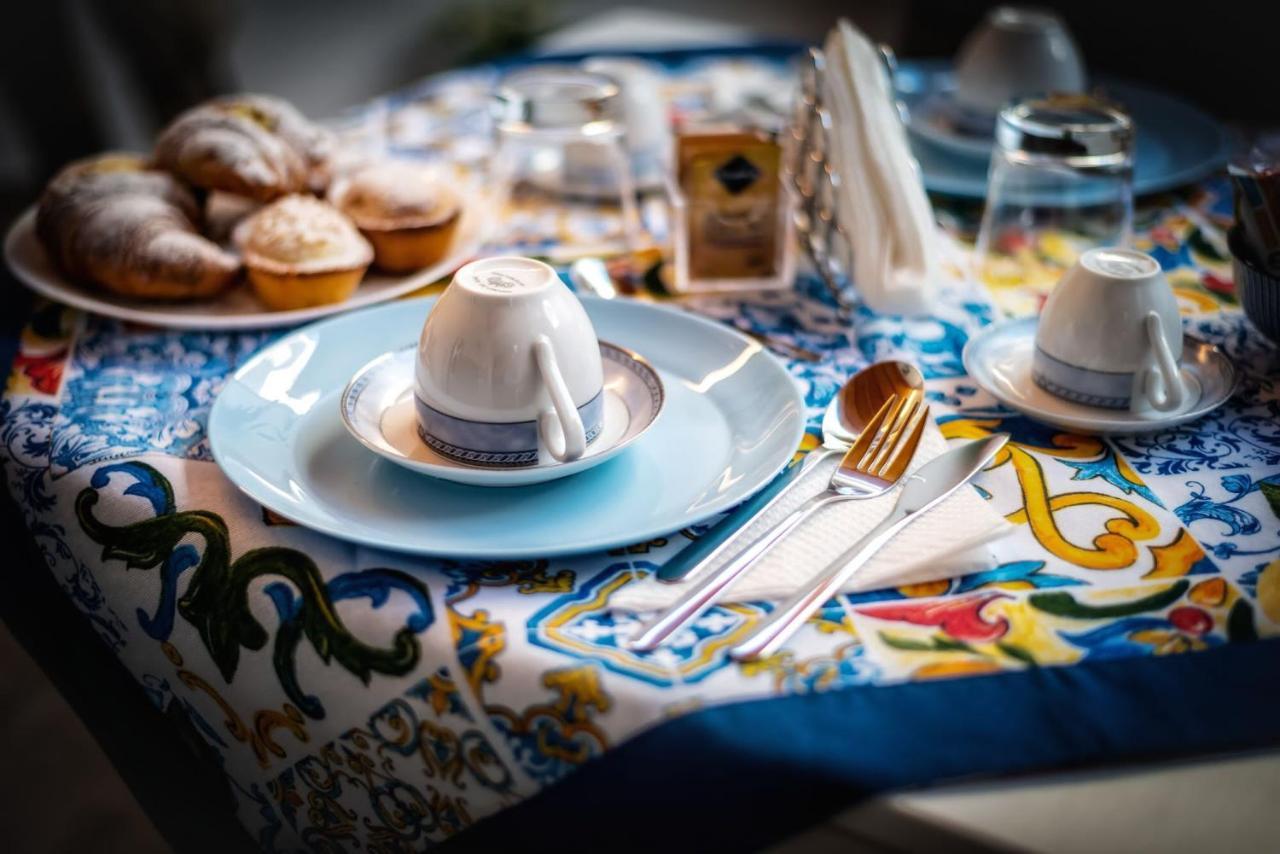 Le Colonne Bed & Breakfast Ракале Екстериор снимка
