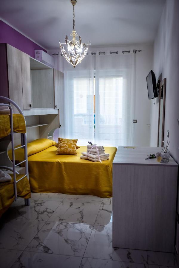 Le Colonne Bed & Breakfast Ракале Екстериор снимка